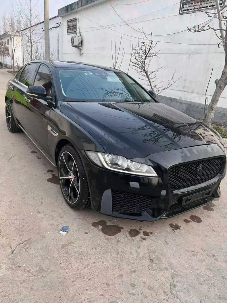 捷豹XFL 正面外观三