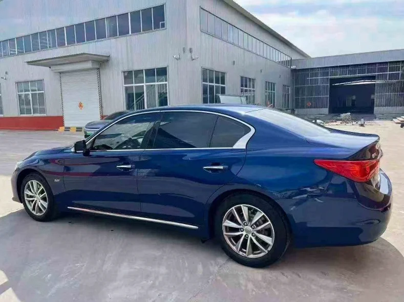 英菲尼迪Q50L 内饰后排