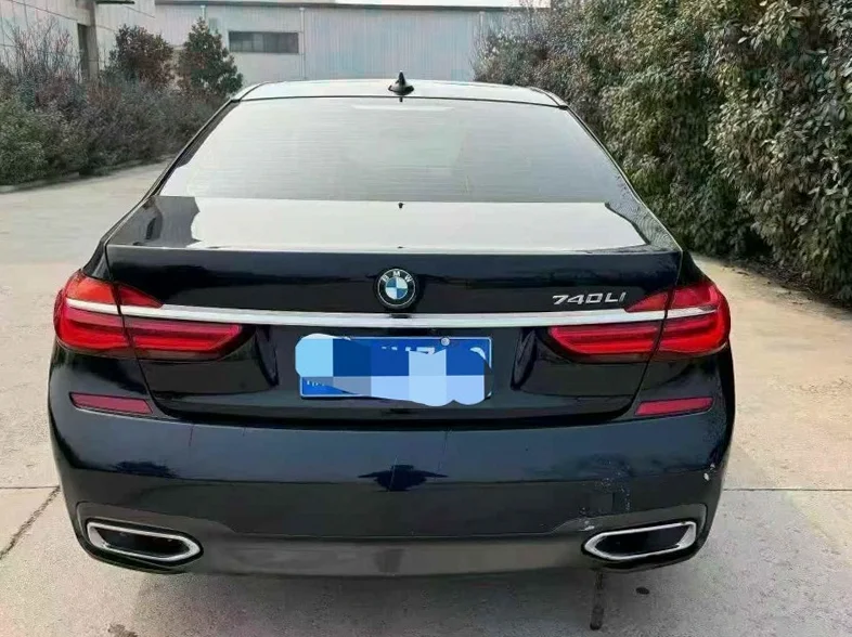 宝马7系 驾驶室