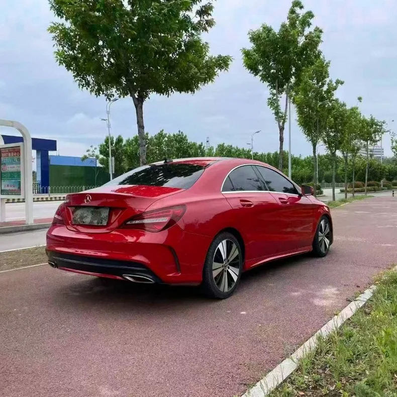 奔驰CLA 内饰后排