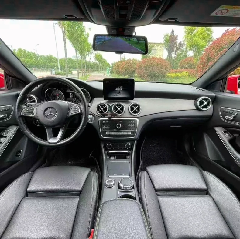 奔驰CLA 后面外观三