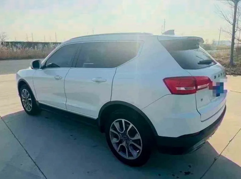 哈弗H7 内饰后排