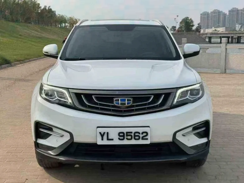 18年吉利博越1.8T自动高配