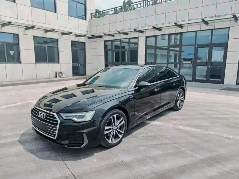 奥迪A6L 正面外观二