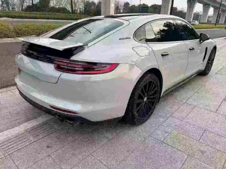 保时捷帕拉梅拉 驾驶室