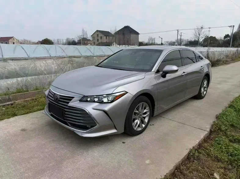 丰田亚洲龙 正面外观三