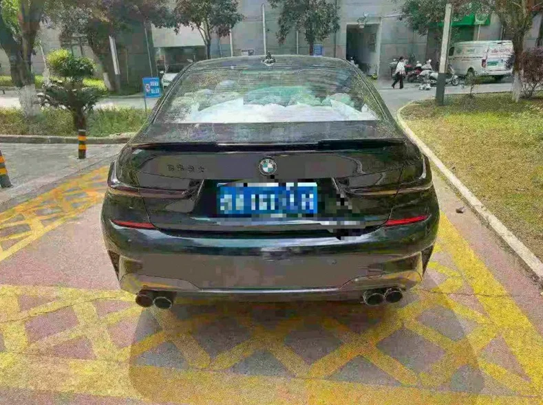 宝马3系 驾驶室