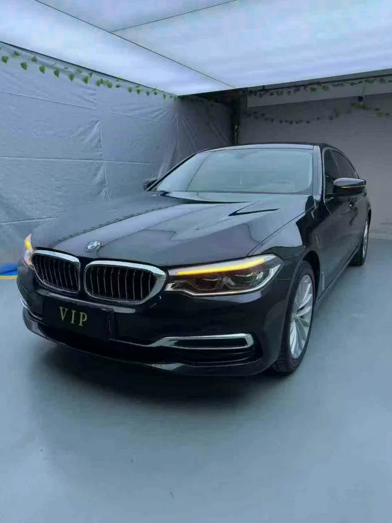 宝马5系 正面外观三