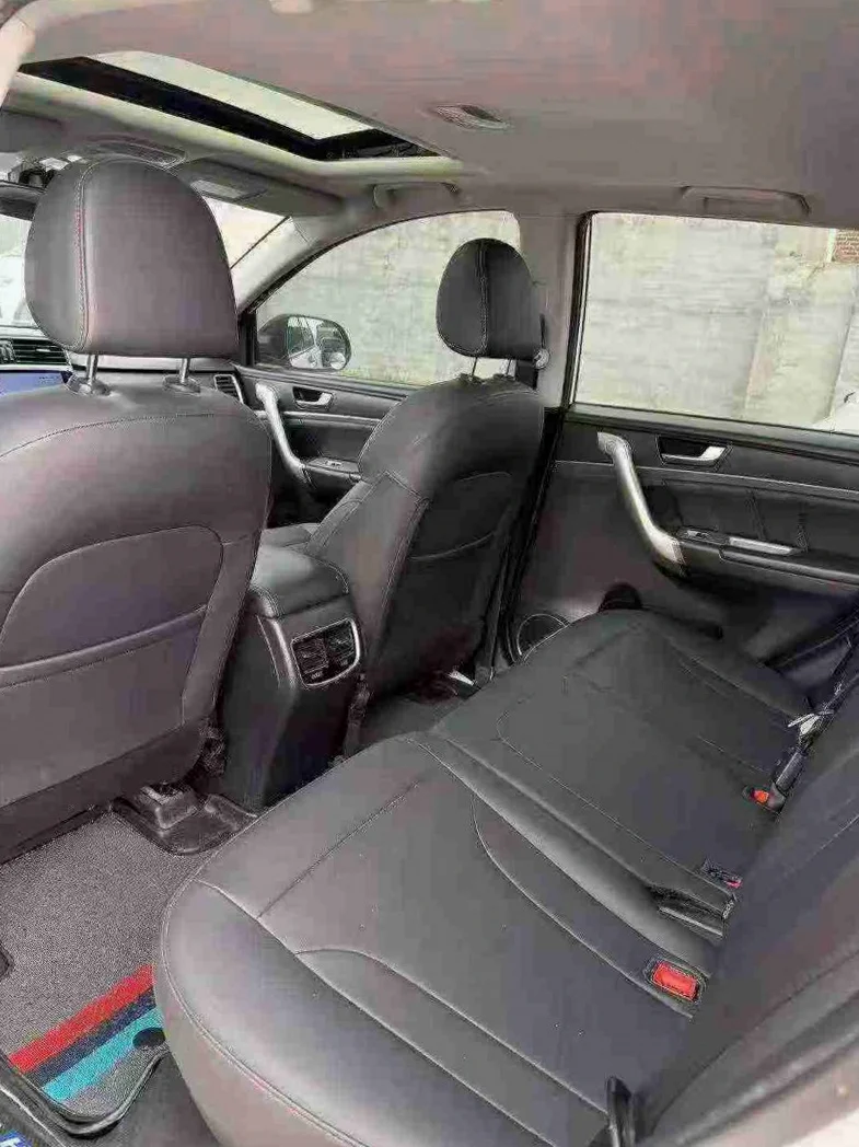 哈弗M6 后面外观二