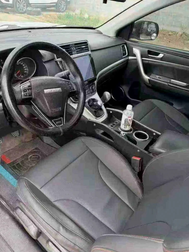 哈弗M6 后面外观一