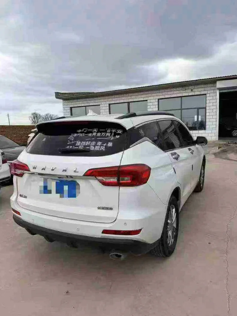 哈弗M6 内饰前排