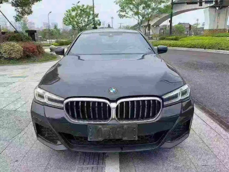 22年宝马525Li豪华M运动