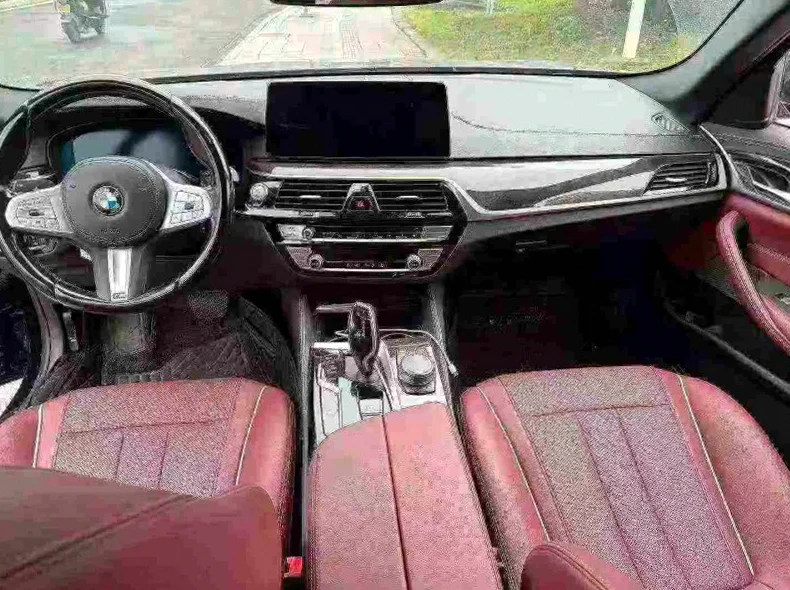 宝马5系 后面外观二