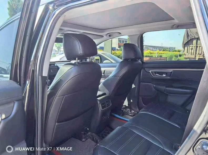 本田皓影 后面外观三