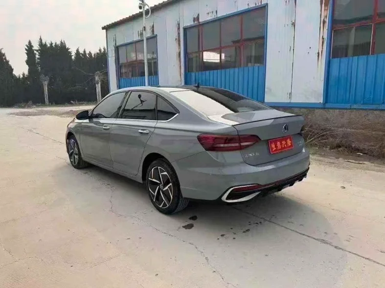 大众朗逸 后面外观二