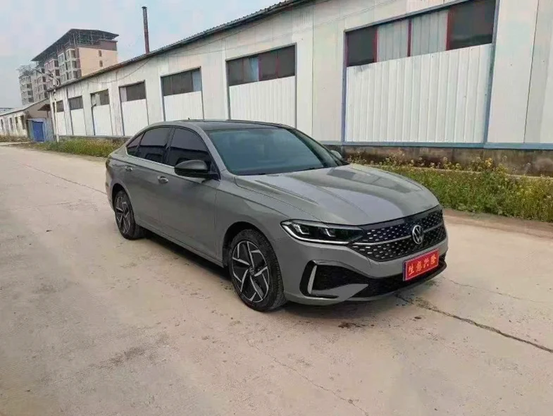 大众朗逸 正面外观二