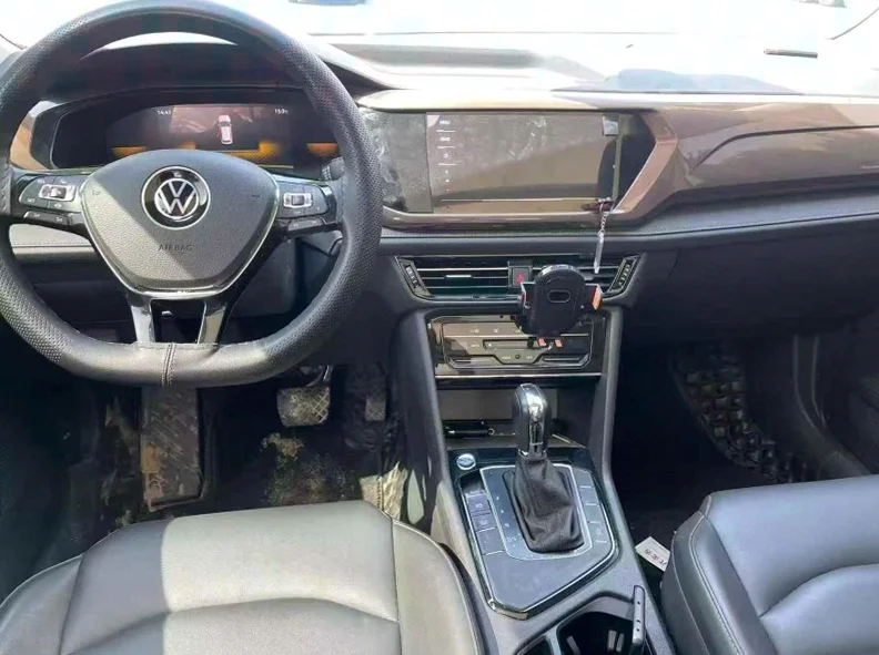 大众途岳 内饰后排