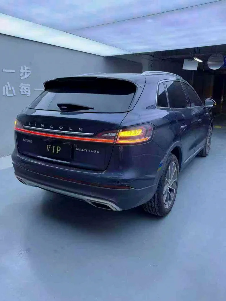 林肯航海家 驾驶室