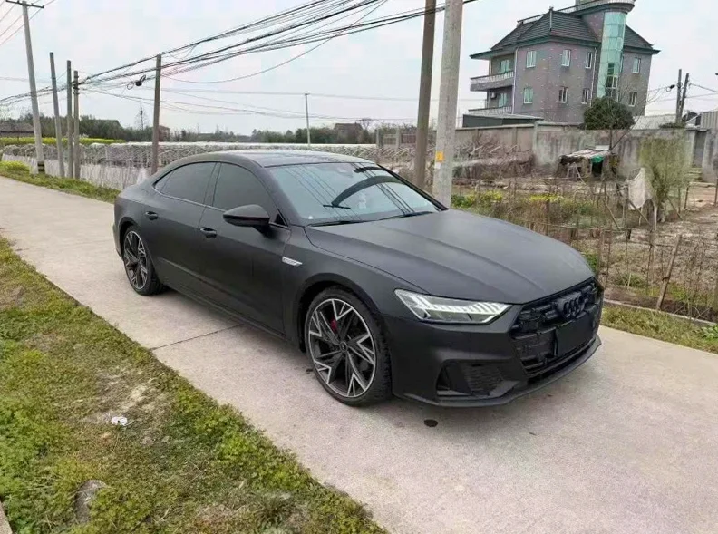 奥迪A7L 正面外观三