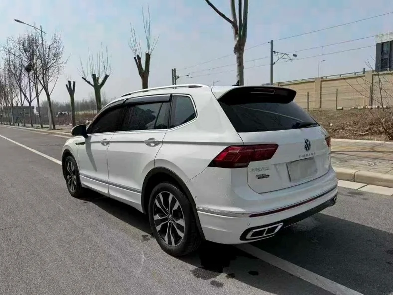 大众途观 后面外观一