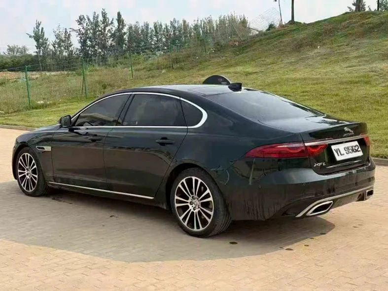 捷豹XFL 后面外观三