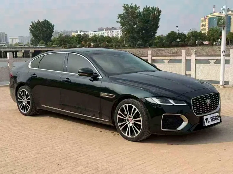 捷豹XFL 正面外观二