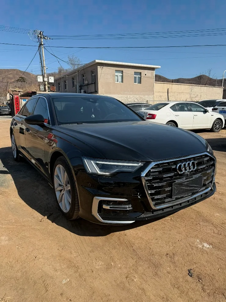 奥迪A6L 正面外观二