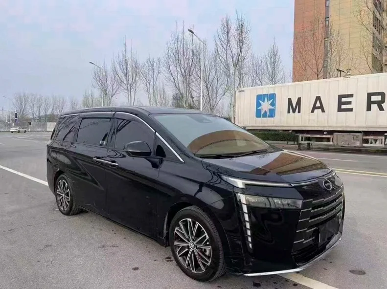 传祺E8 正面外观三