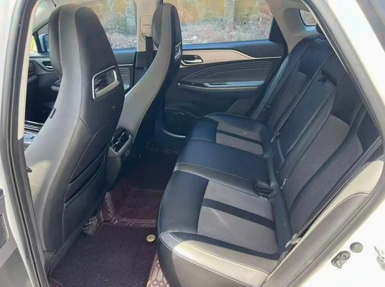 传祺埃安S 后面外观二