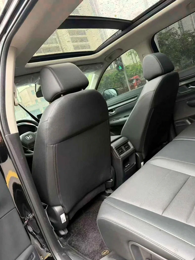 本田CRV 后面外观二