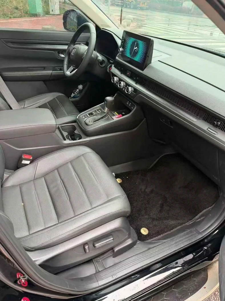 本田CRV 后面外观一