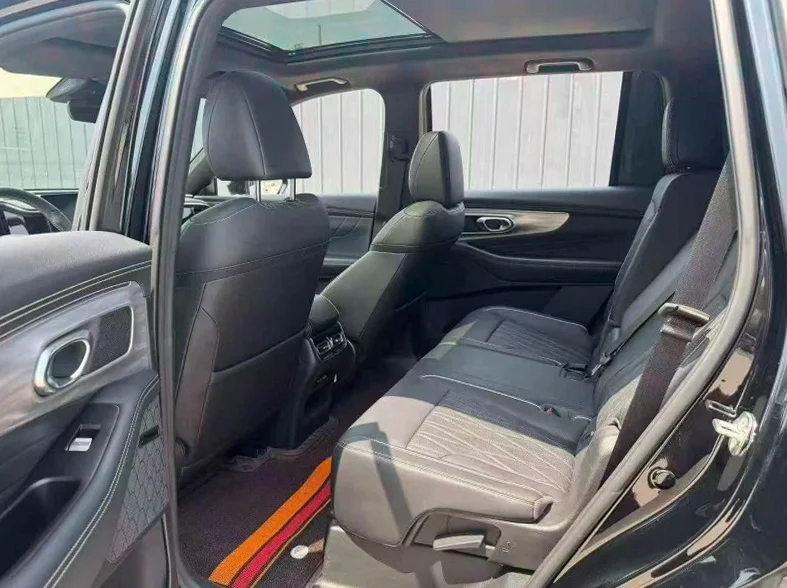 传祺GS8 后面外观二