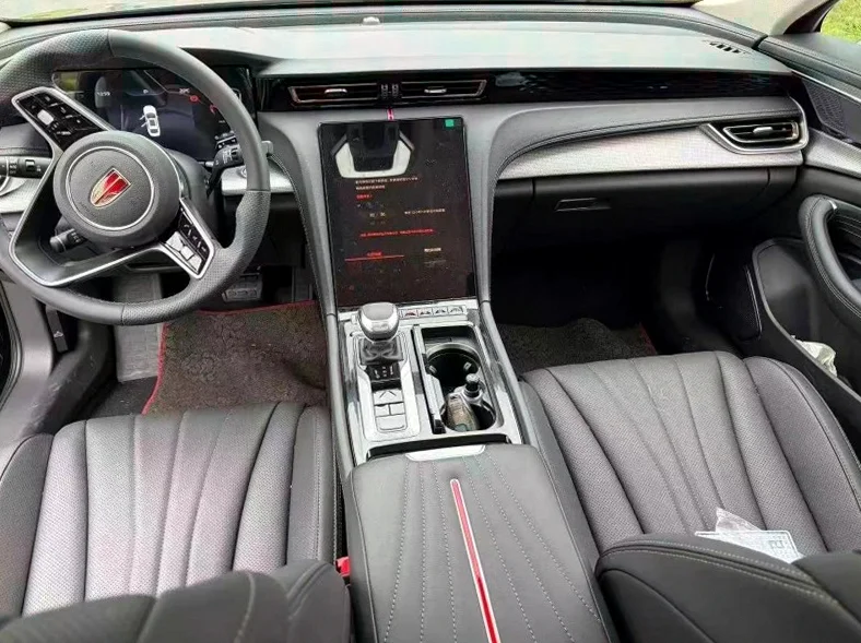 红旗H5 后面外观一