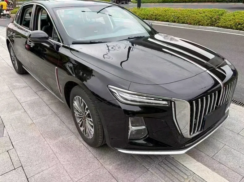 红旗H5 正面外观三