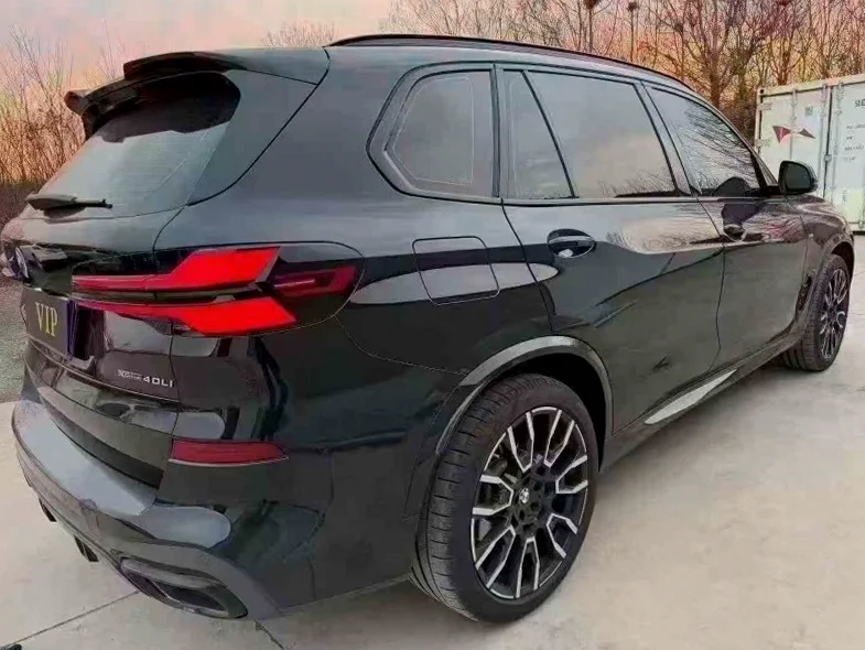 宝马X5 后面外观三