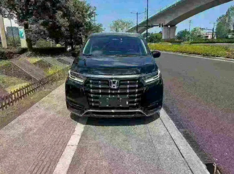 25年本田艾力绅2.0L e:HEV至尊版