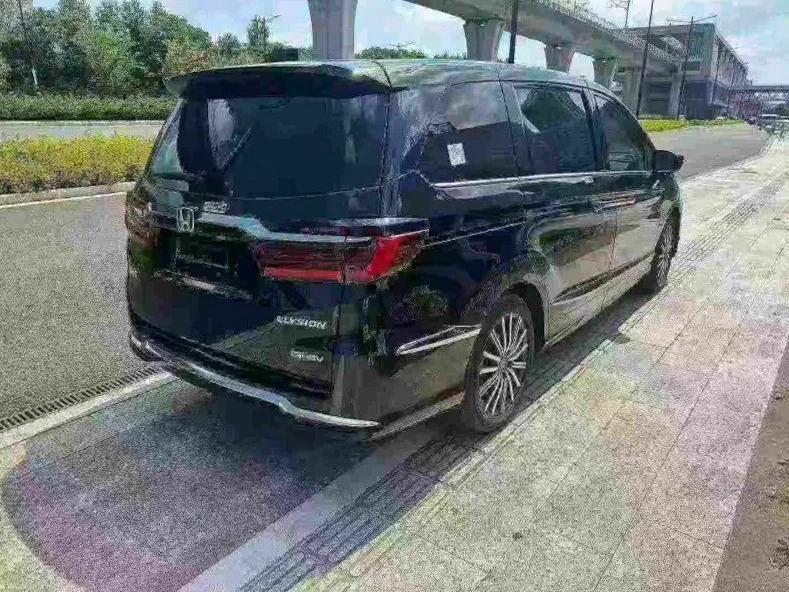 本田艾力绅 驾驶室