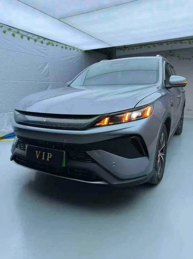 比亚迪宋 正面外观二