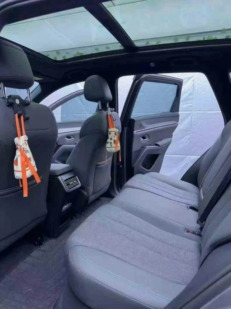 比亚迪宋 后面外观一