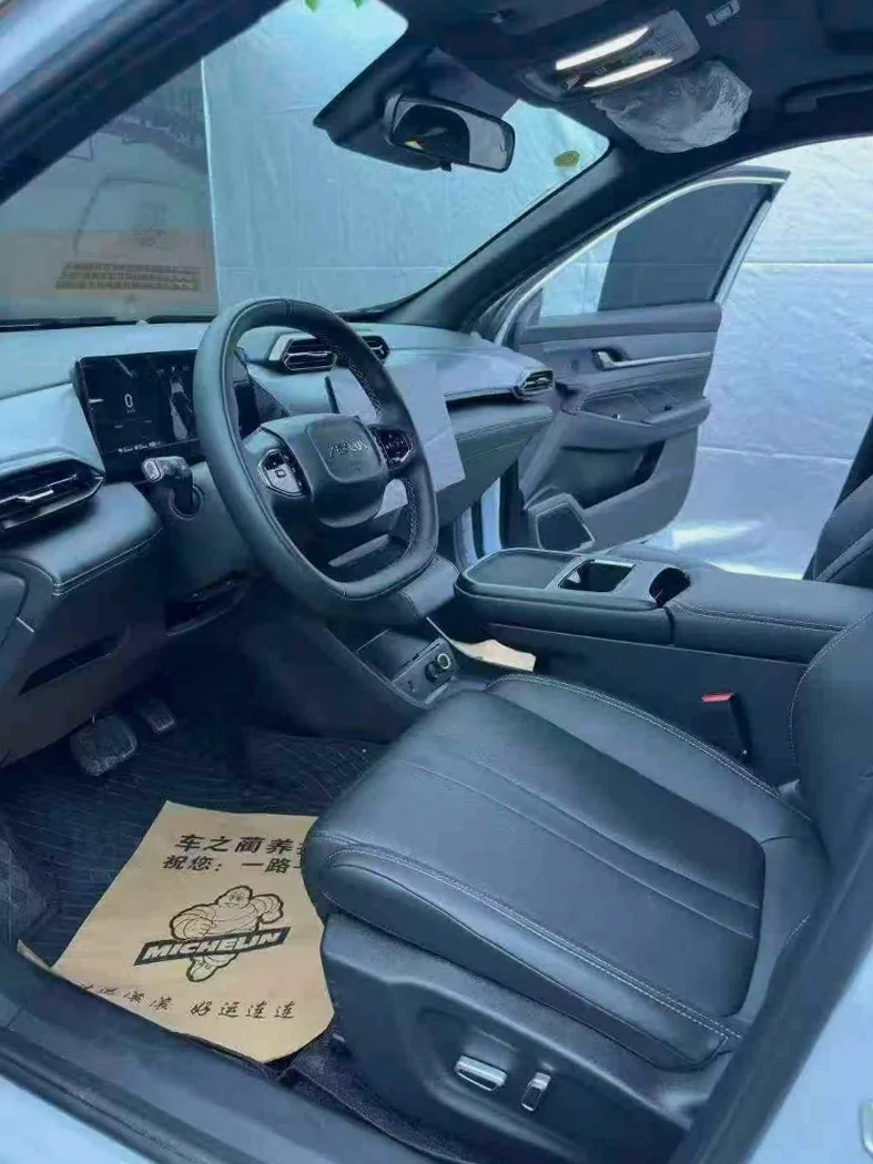 风神东风 后面外观一