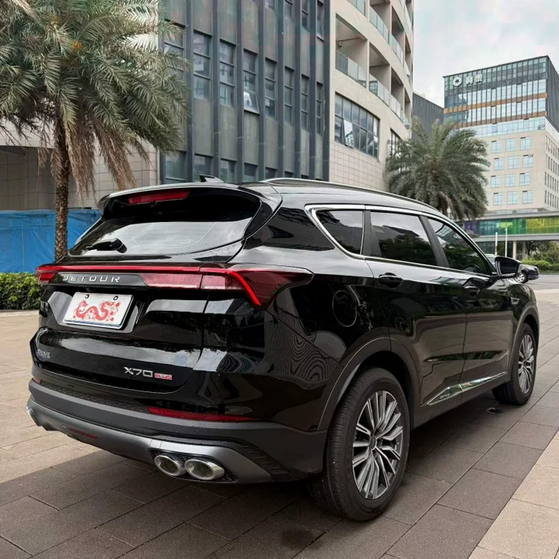 奇瑞捷途 内饰前排