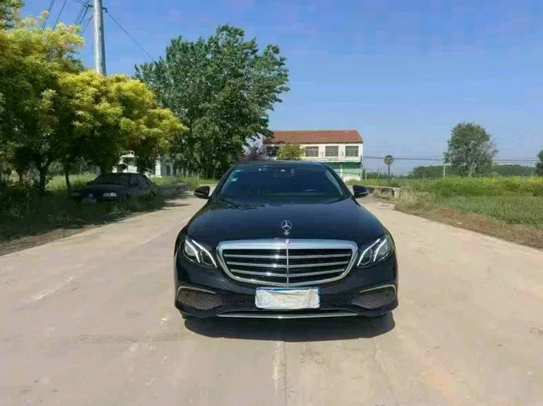 16年奔驰E200L 2.0T行政立标顶配