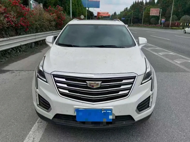 17年凯迪拉克XT5 2.0T四驱