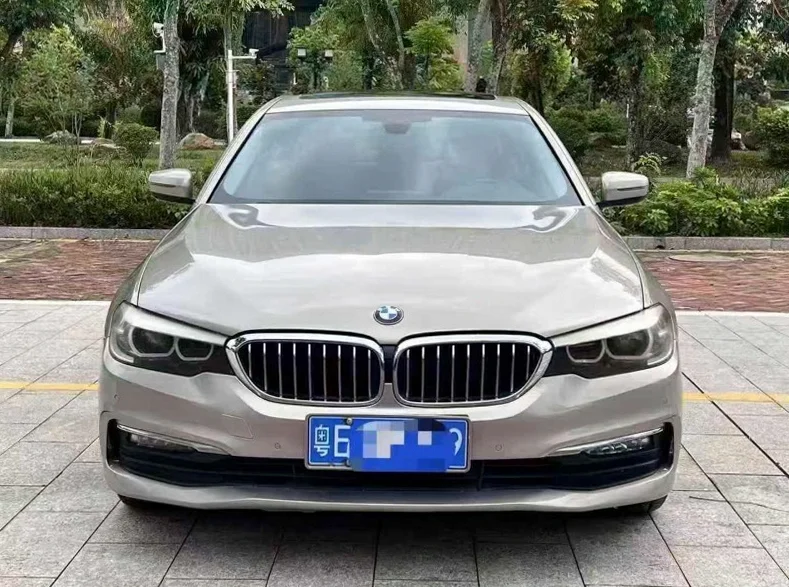 18年宝马528Li 高配