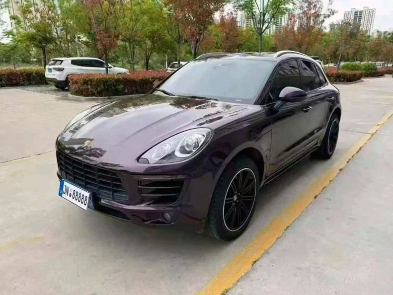 保时捷Macan 正面外观三