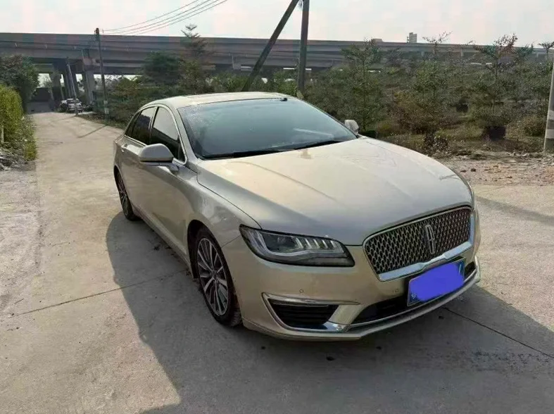 林肯MKZ 正面外观二
