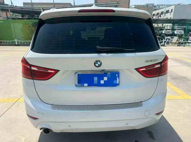 宝马2系 驾驶室