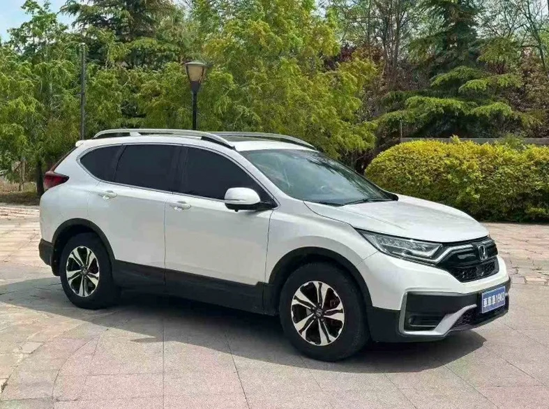 本田CRV 正面外观二