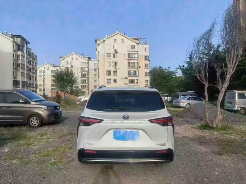 宝马X5 驾驶室