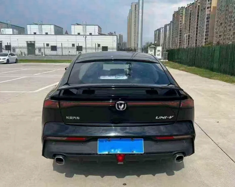 长安汽车UNI 驾驶室